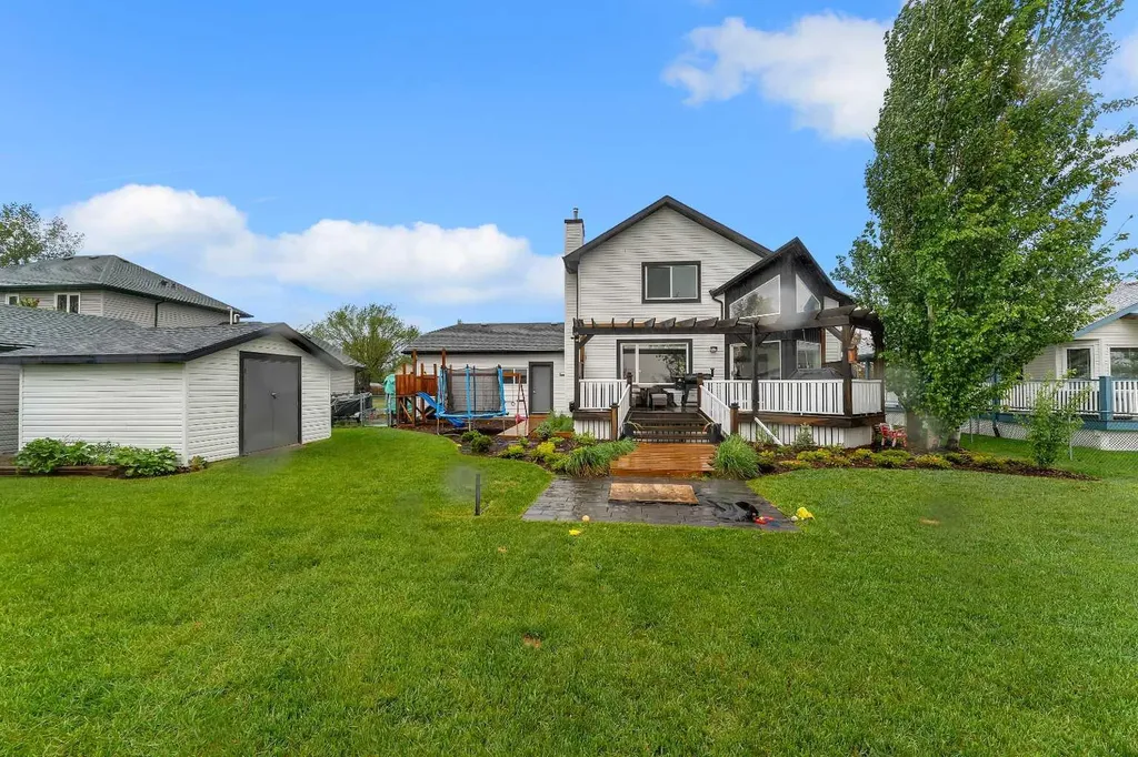 46 Wilson Road NE Langdon AB T0J 1X1