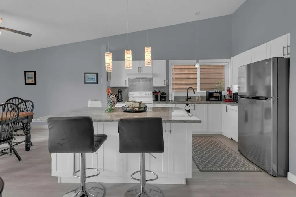 67 Deersaxon Circle SE Calgary AB T2J6R5