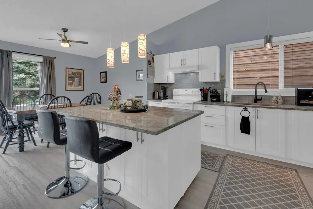 67 Deersaxon Circle SE Calgary AB T2J6R5