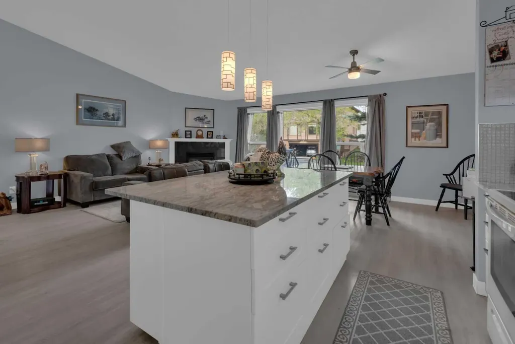 67 Deersaxon Circle SE Calgary AB T2J6R5