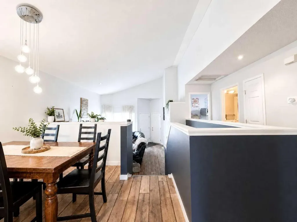 129 Cimarron Grove Circle Okotoks AB t1s 2m1