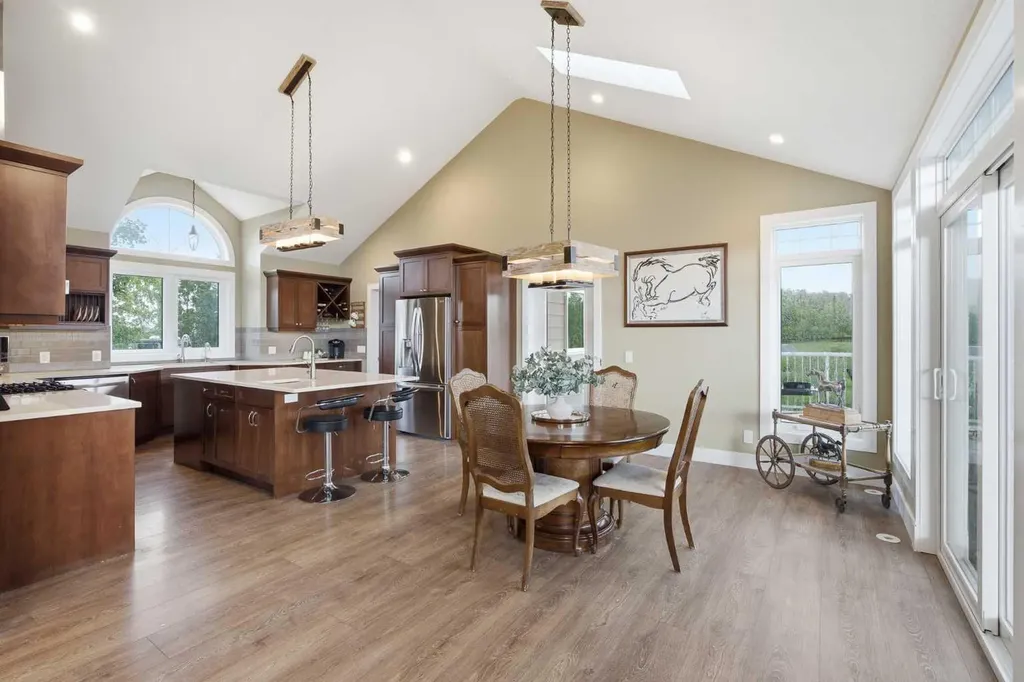 209033 Plummers Road W Rural Foothills County AB T1S 3H7