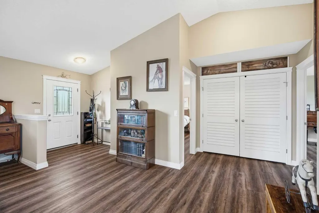 209033 Plummers Road W Rural Foothills County AB T1S 3H7
