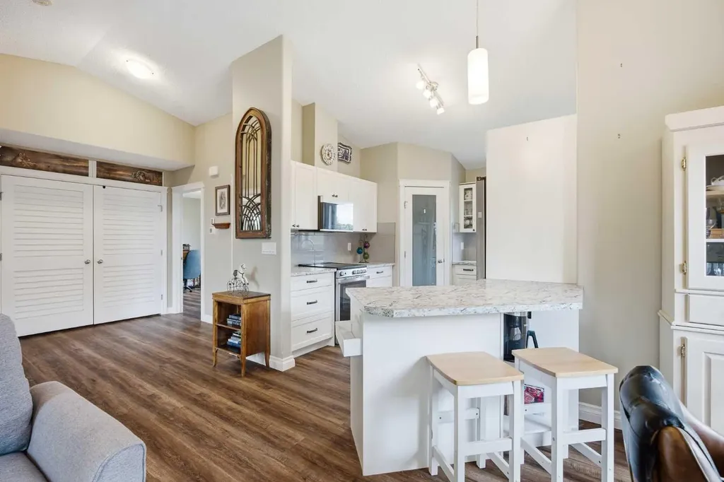 209033 Plummers Road W Rural Foothills County AB T1S 3H7