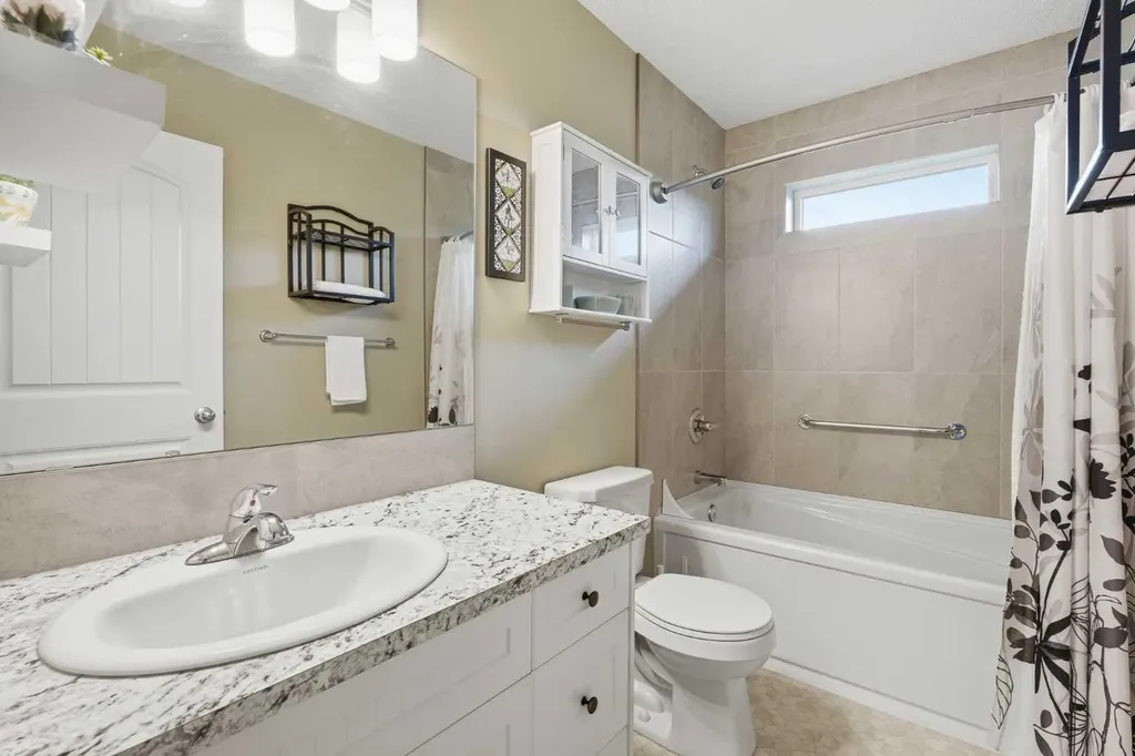 209033 Plummers Road W Rural Foothills County AB T1S 3H7