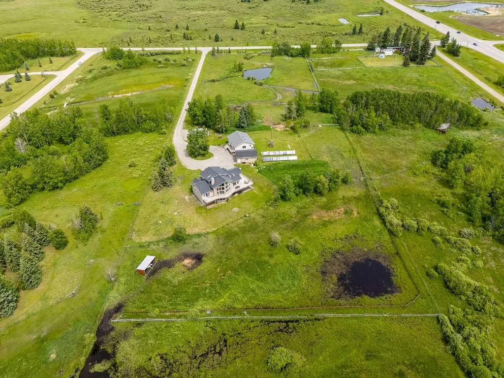 209033 Plummers Road W Rural Foothills County AB T1S 3H7