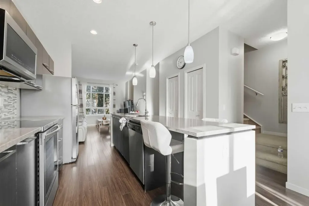 131 Copperpond Row SE Calgary AB T2Z 1H3