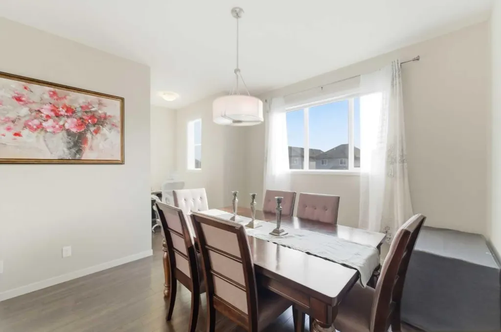 131 Copperpond Row SE Calgary AB T2Z 1H3