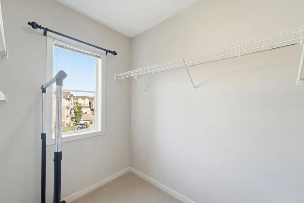 131 Copperpond Row SE Calgary AB T2Z 1H3