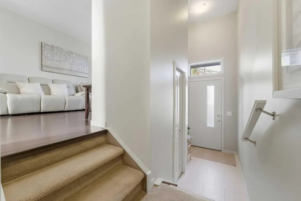 131 Copperpond Row SE Calgary AB T2Z 1H3