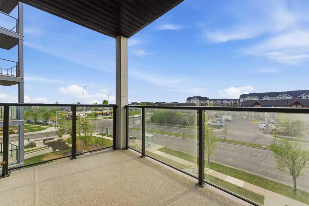 60 Skyview Ranch Road NE Calgary AB T3N 2J8