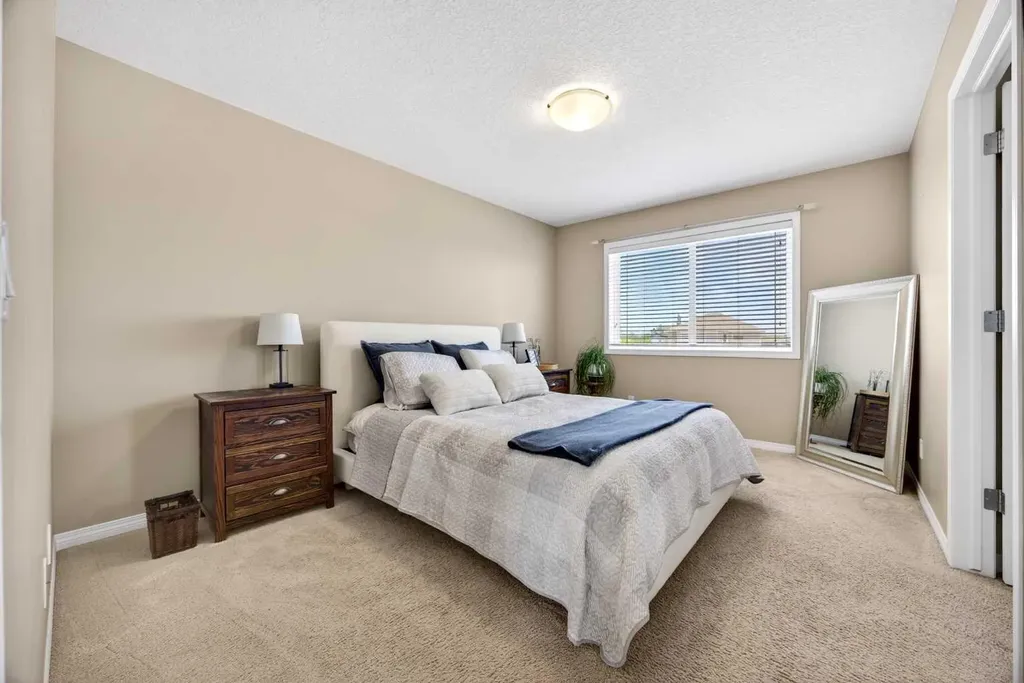 603 600 Carriage Lane Place Carstairs AB T0M 0N0