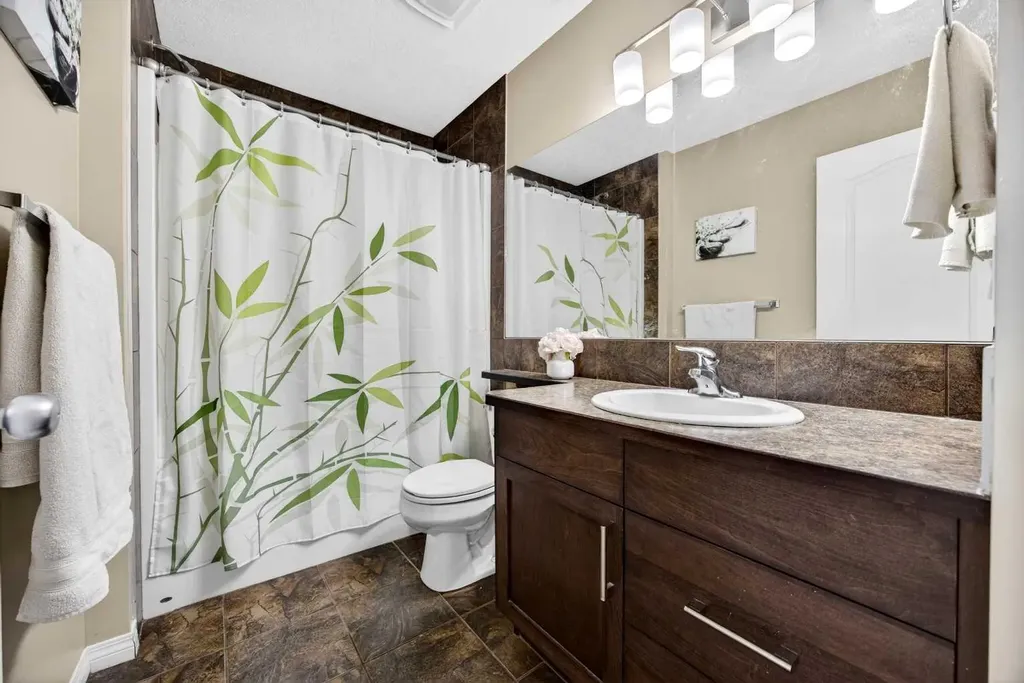 603 600 Carriage Lane Place Carstairs AB T0M 0N0