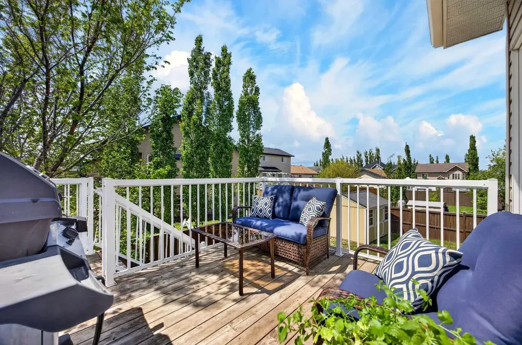 603 600 Carriage Lane Place Carstairs AB T0M 0N0