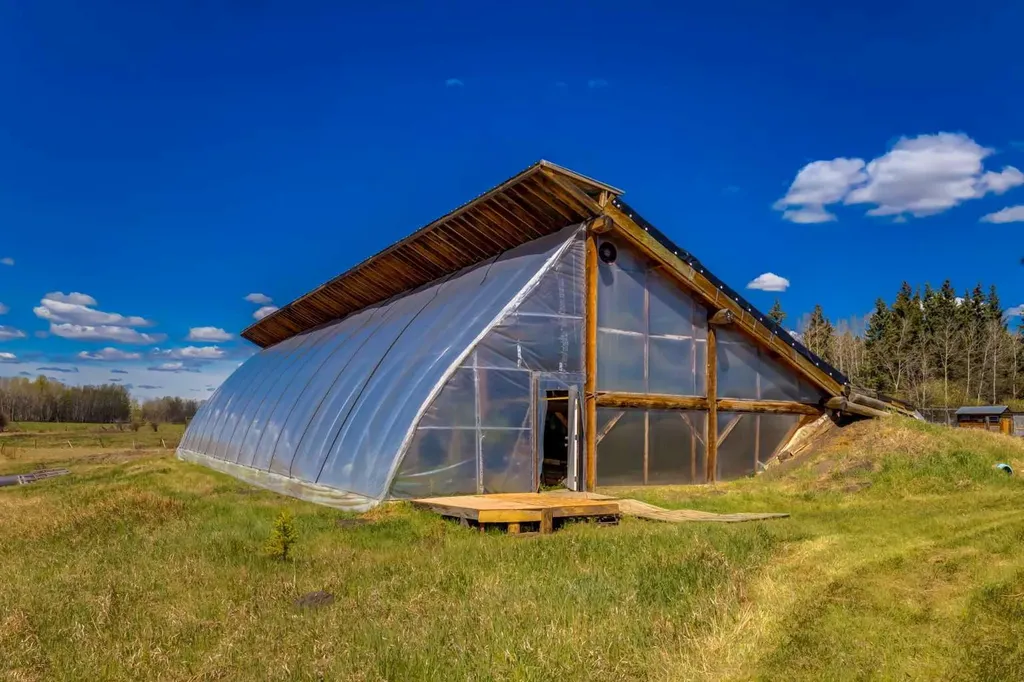 4 West Meadows Estates Road Rural Rocky View County AB T3Z 1M5