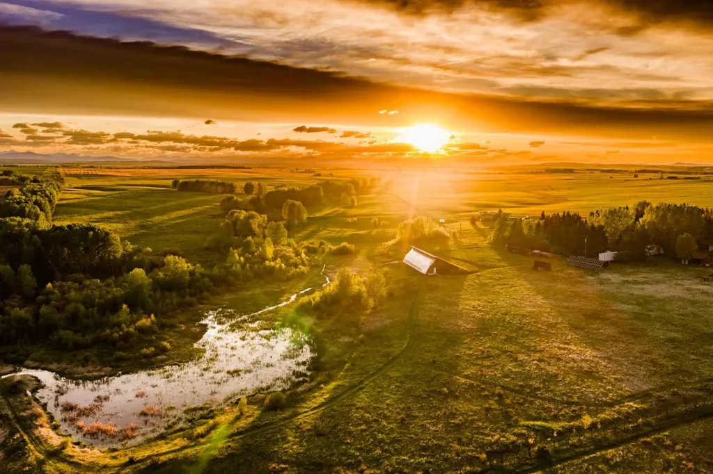 4 West Meadows Estates Road Rural Rocky View County AB T3Z 1M5