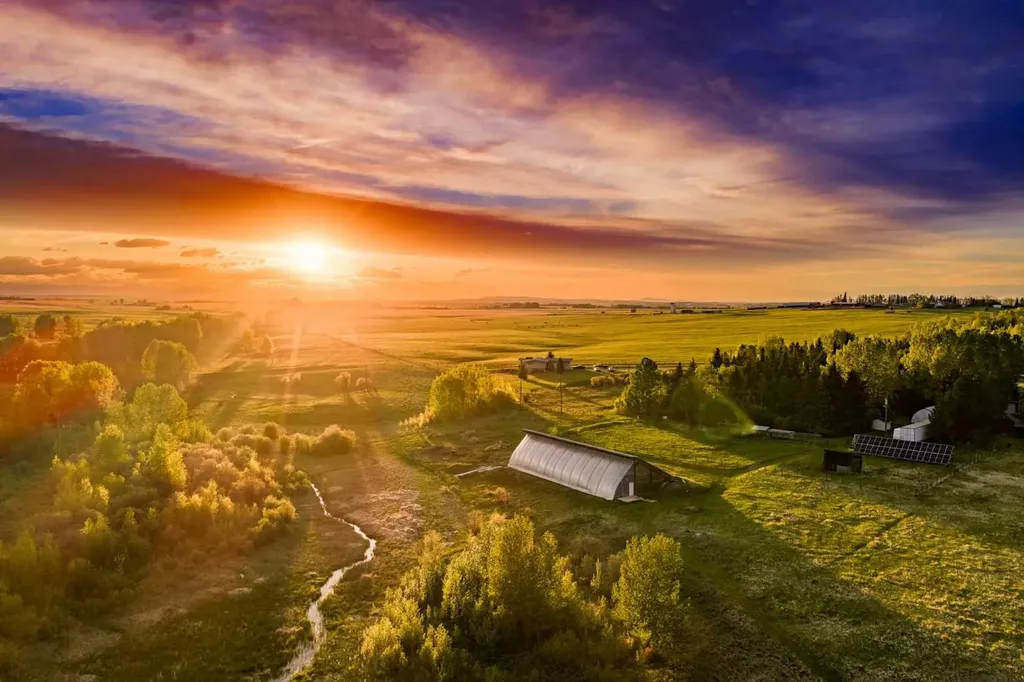 4 West Meadows Estates Road Rural Rocky View County AB T3Z 1M5