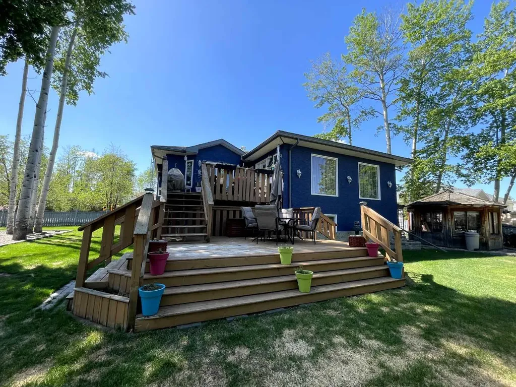 10410 Chinchaga Drive High Level AB T0H 1Z0