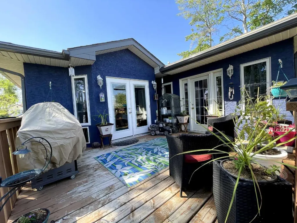 10410 Chinchaga Drive High Level AB T0H 1Z0