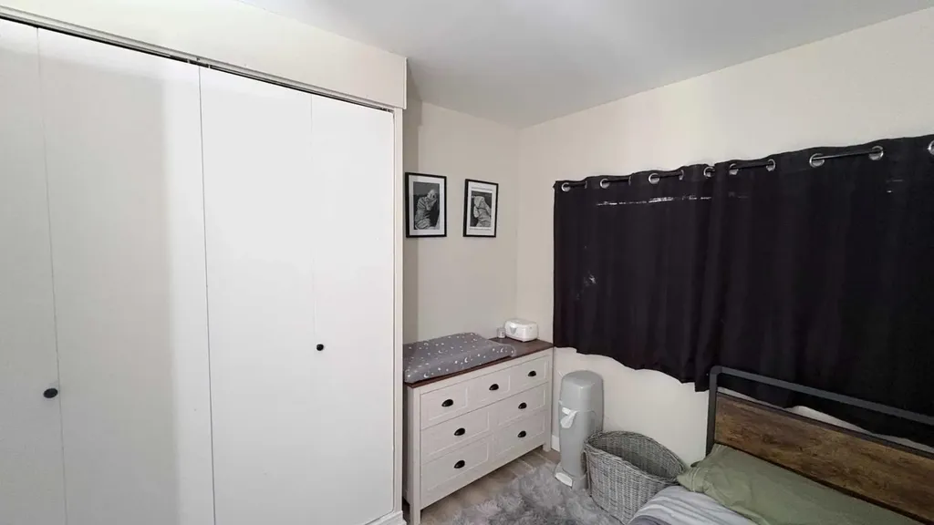 518 3 Street W Bow Island AB T0K 0G0