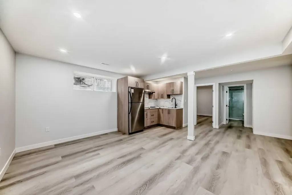 114 Autumn Circle SE Calgary AB T3M 0J7