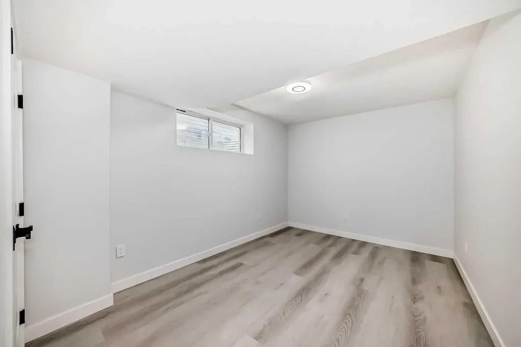 114 Autumn Circle SE Calgary AB T3M 0J7