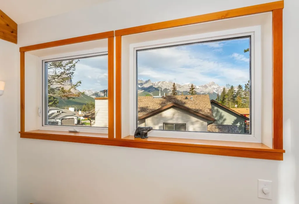 132 Settler Way Canmore AB T1W 1E2