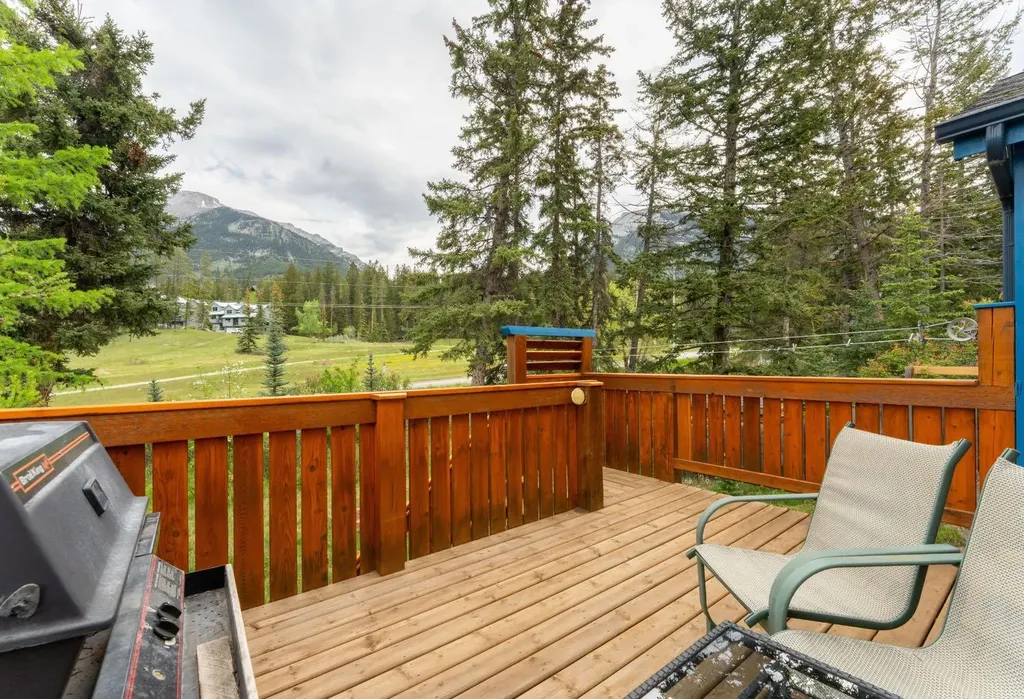 132 Settler Way Canmore AB T1W 1E2