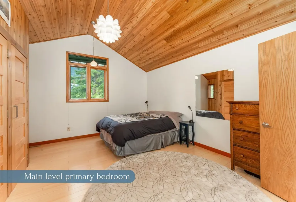 132 Settler Way Canmore AB T1W 1E2
