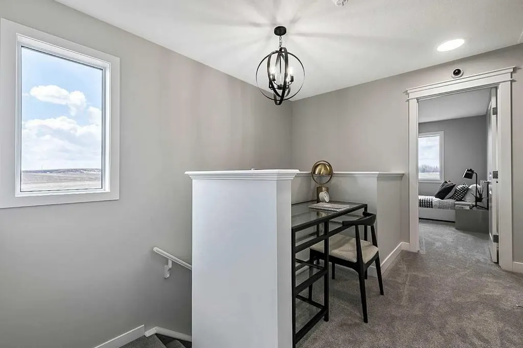 5132 154 Avenue SW Calgary AB T2Y 0N2