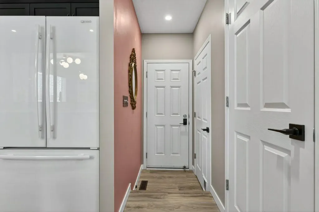 1012 Windsong Drive SW Airdrie AB T4B 0P2