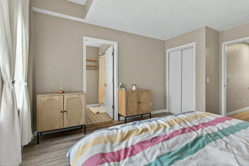 1012 Windsong Drive SW Airdrie AB T4B 0P2
