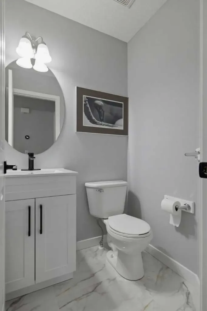 1876 New Brighton Drive SE Calgary AB T2Z 0T9