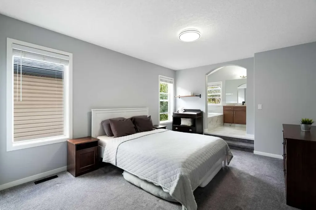 1876 New Brighton Drive SE Calgary AB T2Z 0T9