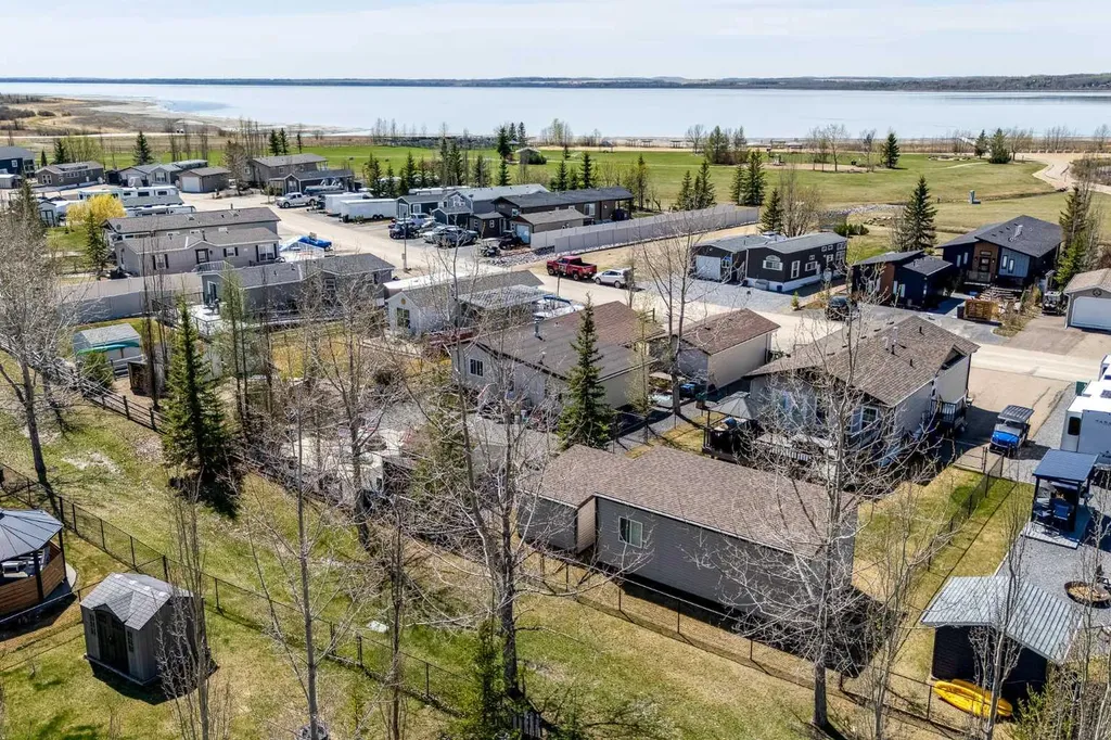10046 Township Road 422 Rural Ponoka County AB T4J 1V9