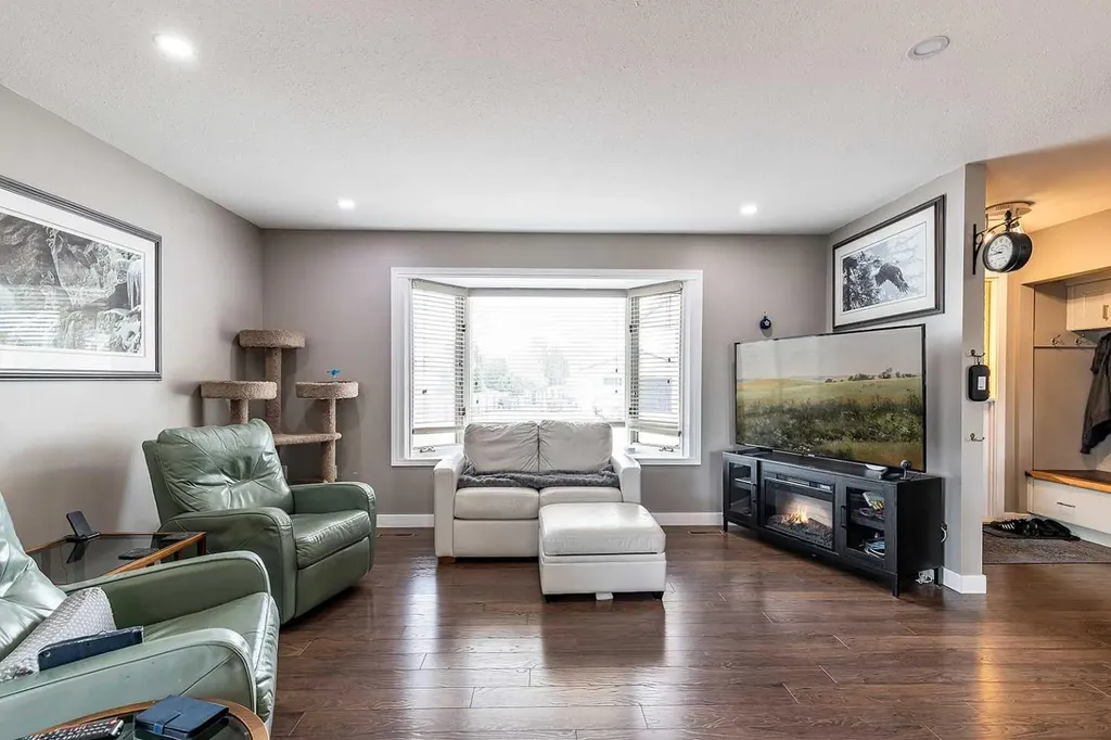6 Rossland Crescent SE Medicine Hat AB T1B 2B6