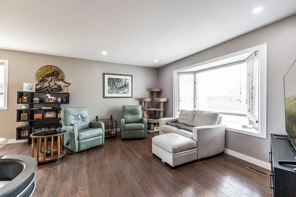6 Rossland Crescent SE Medicine Hat AB T1B 2B6