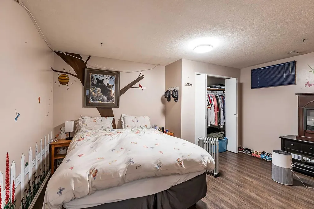 6 Rossland Crescent SE Medicine Hat AB T1B 2B6