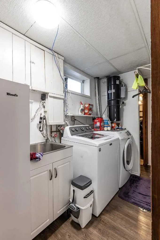 6 Rossland Crescent SE Medicine Hat AB T1B 2B6