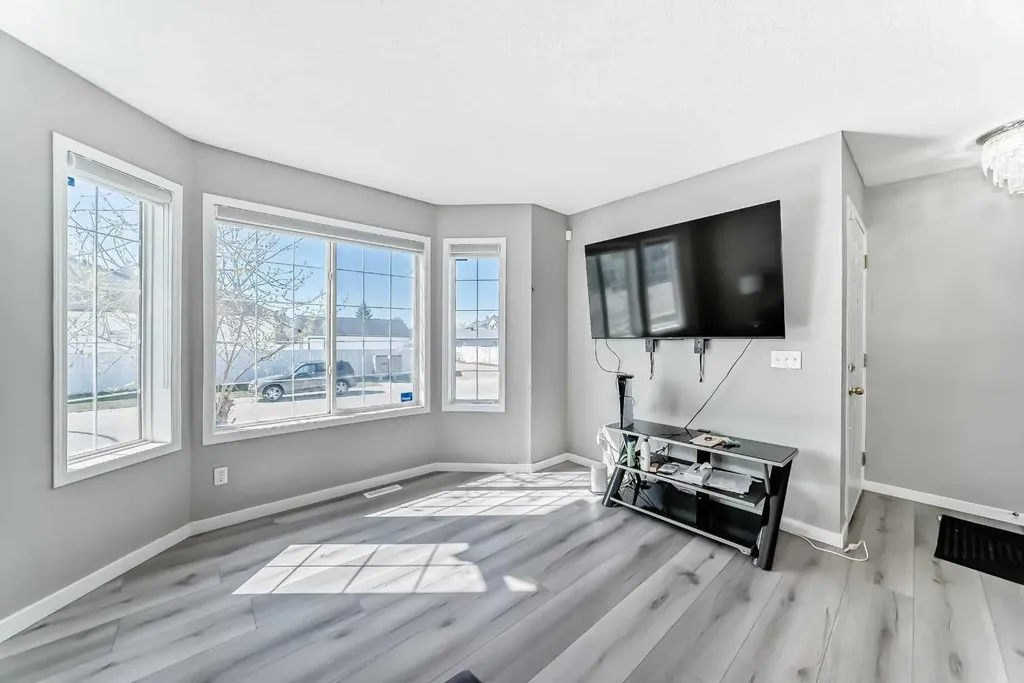 111 Martin Crossing Close NE Calgary AB T3J3S2