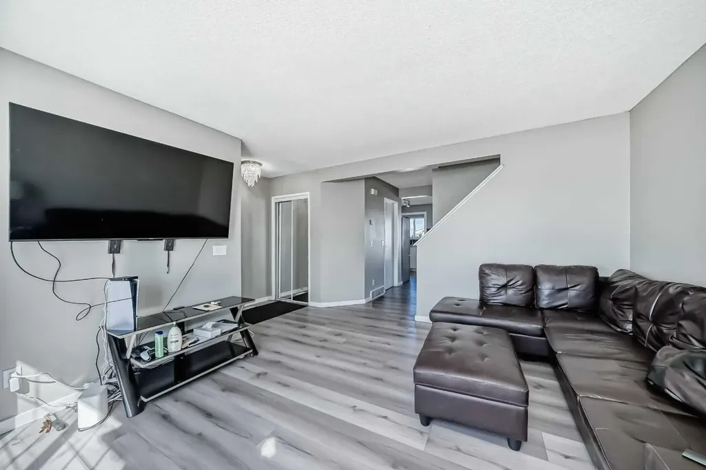 111 Martin Crossing Close NE Calgary AB T3J3S2