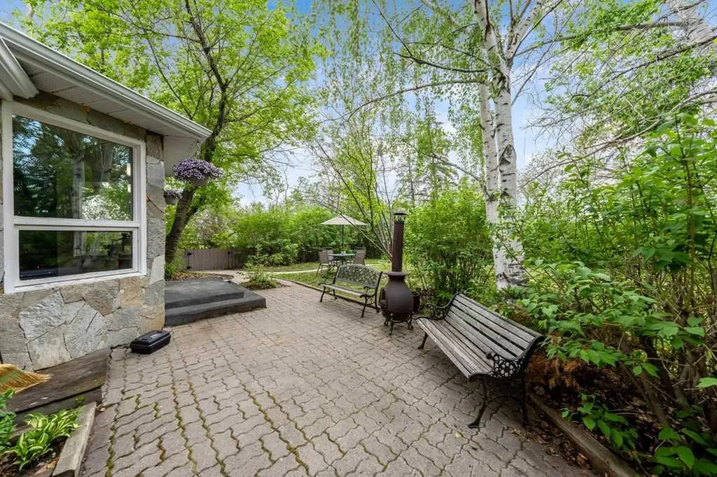27 Dewitts Pond Rural Rocky View County AB T4B 4S8
