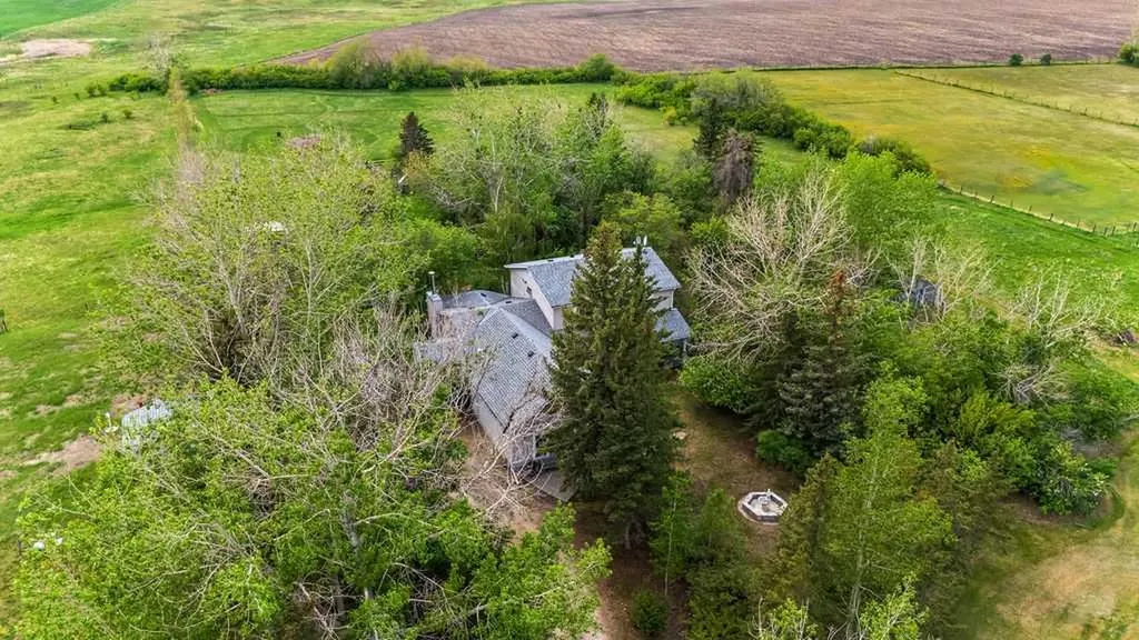27 Dewitts Pond Rural Rocky View County AB T4B 4S8