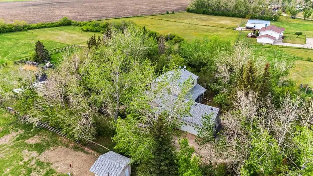 27 Dewitts Pond Rural Rocky View County AB T4B 4S8