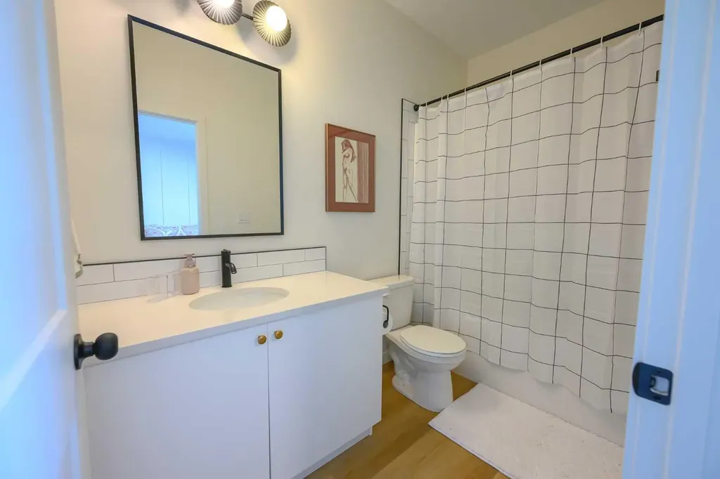 11962 81 Avenue Grande Prairie AB T8W0M7