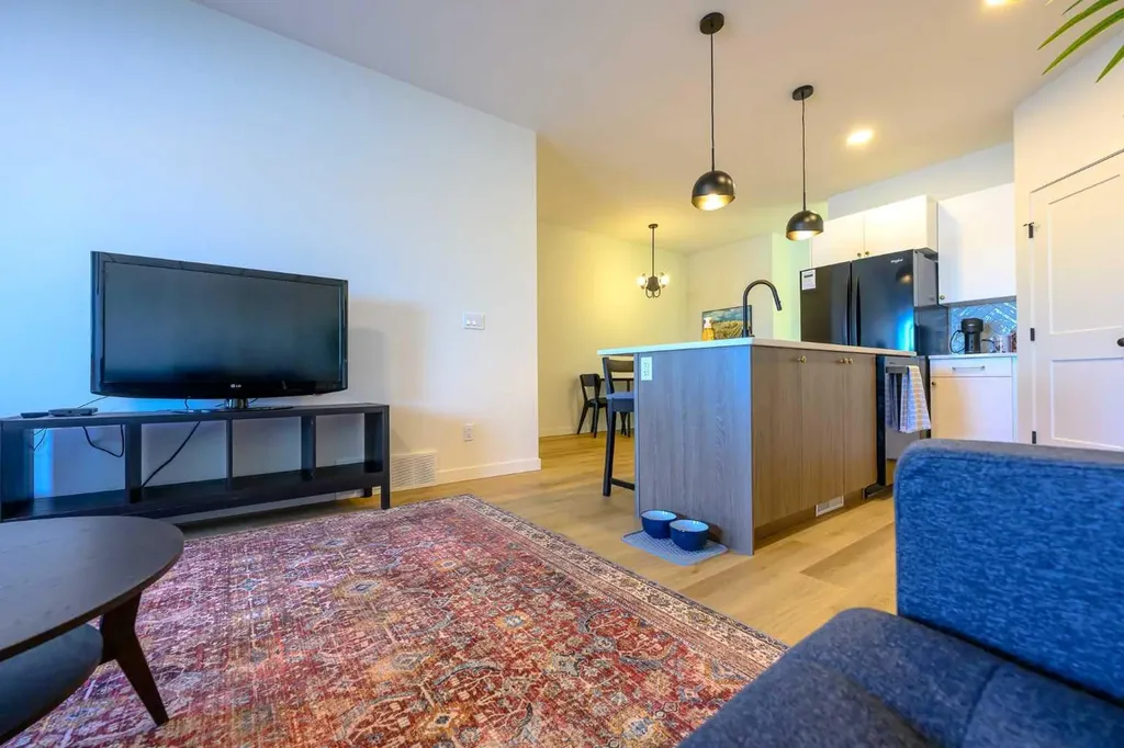11962 81 Avenue Grande Prairie AB T8W0M7