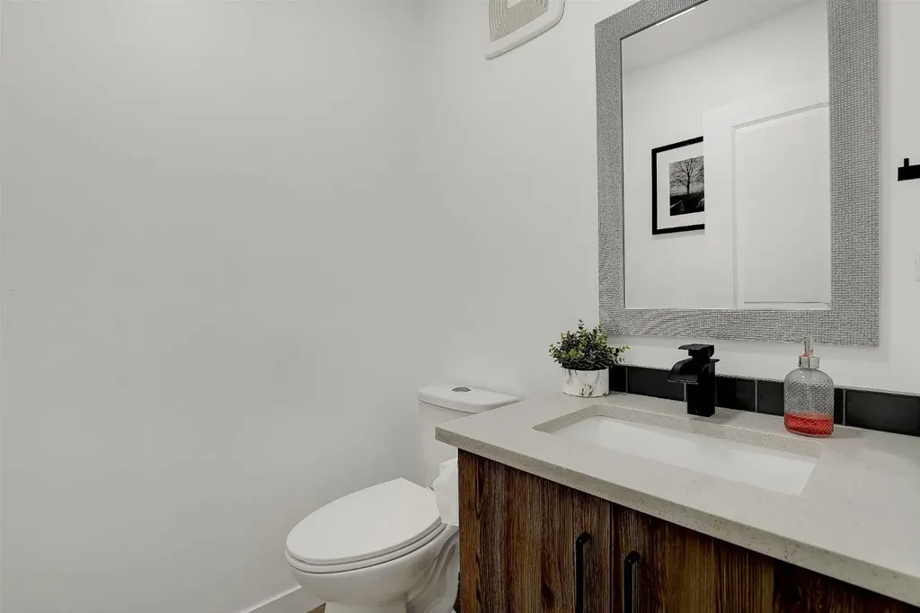 9054 81 Avenue Grande Prairie AB T8X0P2