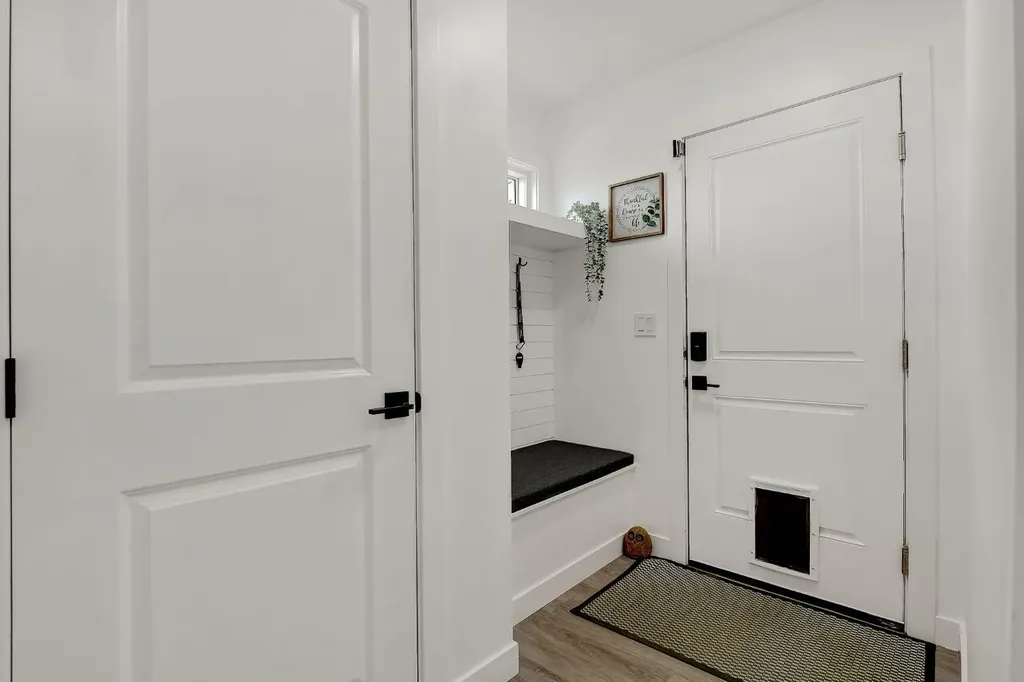 9054 81 Avenue Grande Prairie AB T8X0P2