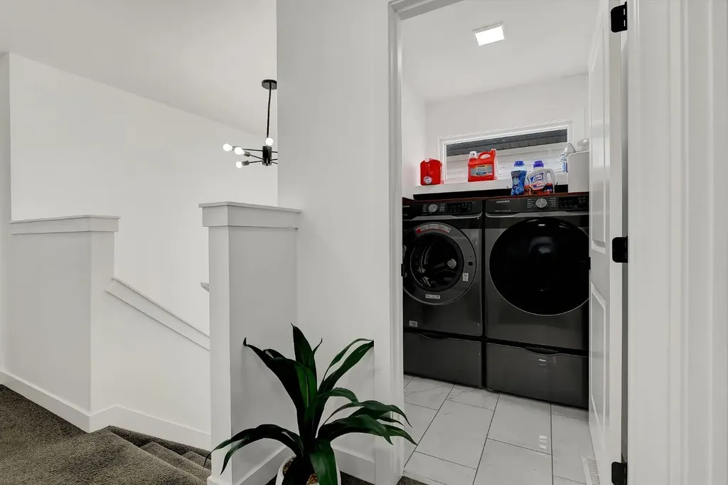 9054 81 Avenue Grande Prairie AB T8X0P2