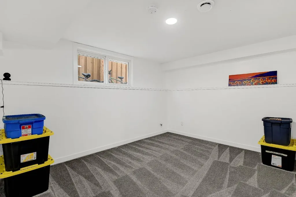 9054 81 Avenue Grande Prairie AB T8X0P2